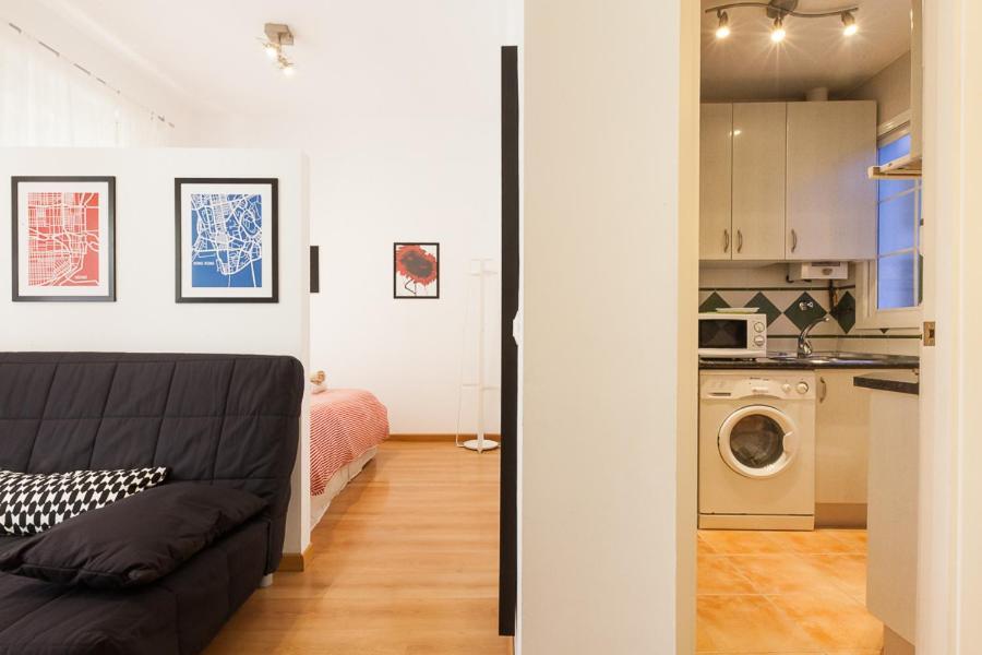 Peral Home Cozy Apartment Sevilla Exteriör bild